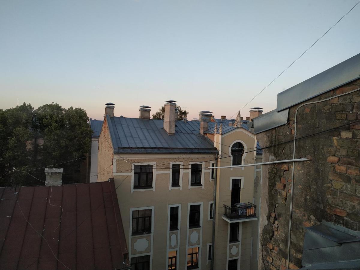 Sunlit Loft Apartment Riga Extérieur photo