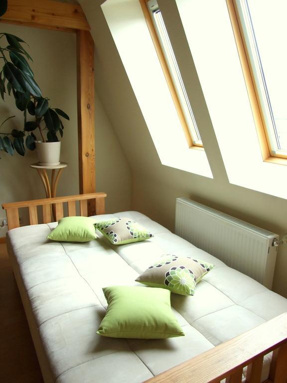 Sunlit Loft Apartment Riga Extérieur photo